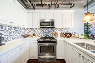 877 Island Ave, San Diego, CA 92101 - Photo 11