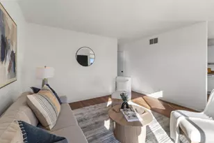 1217 Mariposa Ct, Vista, CA 92084 - Photo 5