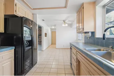 28104 Glenmeade Way, Escondido, CA 92026 - Photo 17