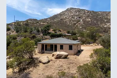 11819 Wildcat Canyon Road, Lakeside, CA 92040 - Photo 13