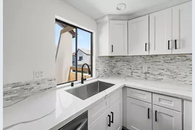 4841 Embassy Circle #27, La Palma, CA 90623 - Photo 3