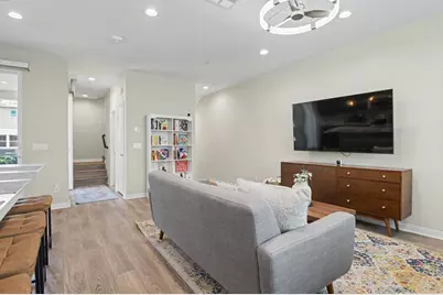 2144 Stellar Way #1, Chula Vista, CA 91915 - Photo 7