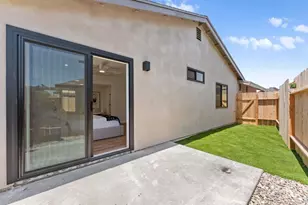 6403 Goodwin St, San Diego, CA 92111 - Photo 27