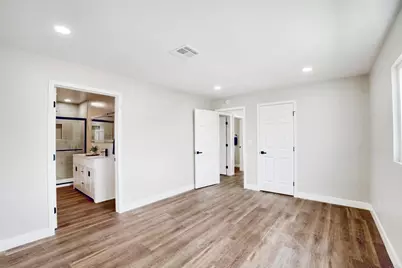 445 Orange Avenue #Spc 10, Chula Vista, CA 91911 - Photo 9