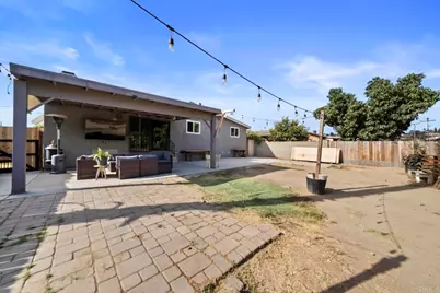 3002 E 11th Street, National City, CA 91950 - Photo 31