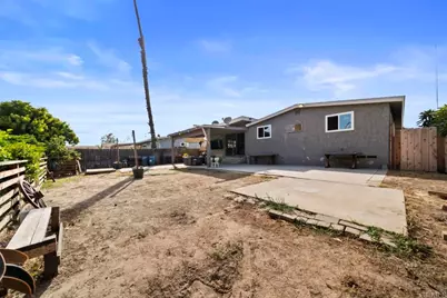 3002 E 11th Street, National City, CA 91950 - Photo 29