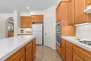 519 Bent Trail Dr, Chula Vista, CA 91914 - Photo 23