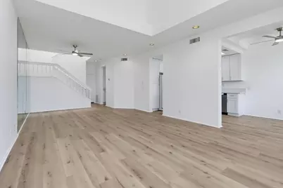 1380 Callejon Andalusia #13, Chula Vista, CA 91910 - Photo 5