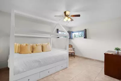 14135 York Avenue, Poway, CA 92064 - Photo 25