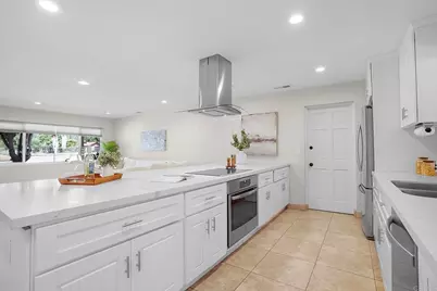 14135 York Avenue, Poway, CA 92064 - Photo 17