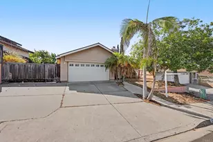 378 Bay Leaf Dr, Chula Vista, CA 91910 - Photo 1