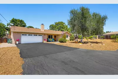 9744 Sierra Madre Road, Spring Valley, CA 91977 - Photo 5