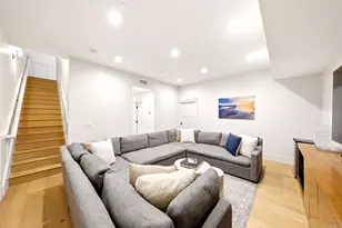825 9th St, Coronado, CA 92118 - Photo 21