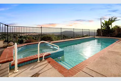 5048 Viewridge Way, Oceanside, CA 92056 - Photo 27