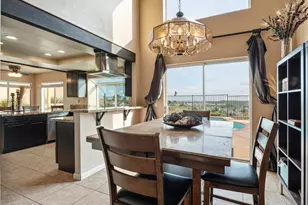 5048 Viewridge Way, Oceanside, CA 92056 - Photo 5