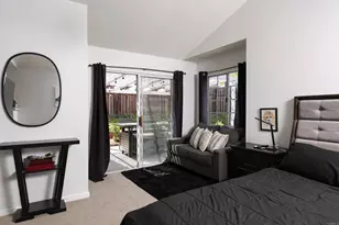 10402 Rancho Carmel Dr, San Diego, CA 92128 - Photo 17
