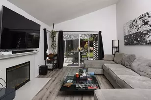 10402 Rancho Carmel Dr, San Diego, CA 92128 - Photo 3