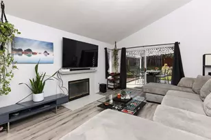 10402 Rancho Carmel Dr, San Diego, CA 92128 - Photo 7
