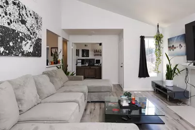 10402 Rancho Carmel Drive, San Diego, CA 92128 - Photo 11