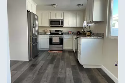 8427 Carlton Oaks Drive, Santee, CA 92071 - Photo 19