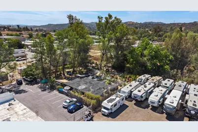 29115 Valley Center Road, Valley Center, CA 92082 - Photo 15