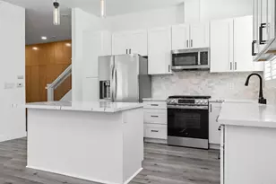 110 W Island Ave, San Diego, CA 92101 - Photo 17