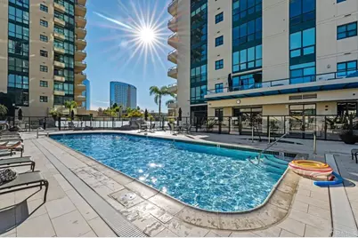 110 W Island Avenue, San Diego, CA 92101 - Photo 5