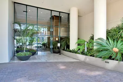 110 W Island Avenue, San Diego, CA 92101 - Photo 3