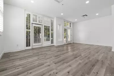110 W Island Avenue, San Diego, CA 92101 - Photo 21