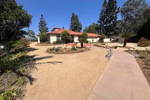 2289 Bryant Dr, Carlsbad, CA 92008 - Photo 35