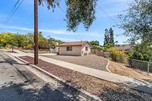7979 Shir Mar Pl, El Cajon, CA 92021 - Photo 3