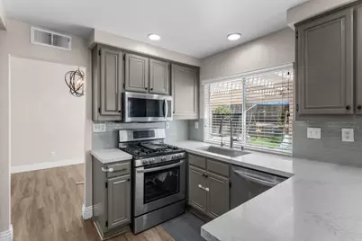 44694 Via Lucido, Temecula, CA 92592 - Photo 11