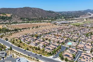 259 Dun Blazer Wy, Fallbrook, CA 92028 - Photo 37