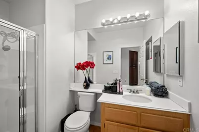 1254 La Crescentia Dr, Chula Vista, CA 91910 - Photo 21
