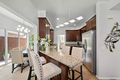 1254 La Crescentia Dr, Chula Vista, CA 91910 - Photo 17