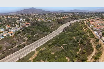 1254 La Crescentia Dr, Chula Vista, CA 91910 - Photo 69