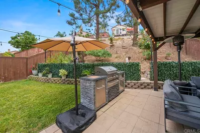 1254 La Crescentia Dr, Chula Vista, CA 91910 - Photo 43