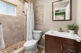 2126 Locke Pl, Lemon Grove, CA 91945 - Photo 11