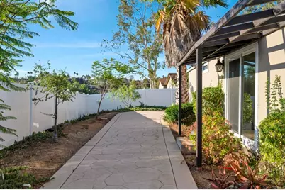 9383 85 W Lilac Road, Escondido, CA 92026 - Photo 33