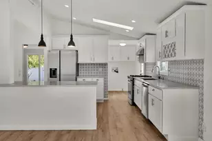 9383 85 W Lilac Rd, Escondido, CA 92026 - Photo 7