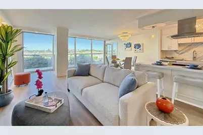 1820 Avenida Del Mundo #208, Coronado, CA 92118 - Photo 7