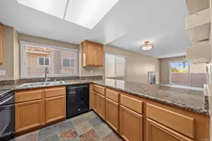 31909 Del Cielo Este, Bonsall, CA 92003 - Photo 5