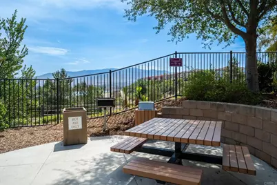 2890 Silver Medal Road #6, Chula Vista, CA 91915 - Photo 5