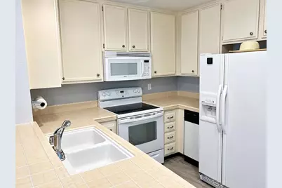 10400 Caminito Cuervo #255, San Diego, CA 92108 - Photo 3