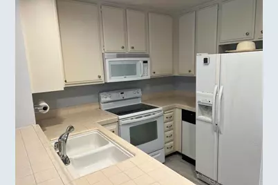 10400 Caminito Cuervo #255, San Diego, CA 92108 - Photo 5