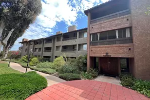 10400 Caminito Cuervo, San Diego, CA 92108 - Photo 5