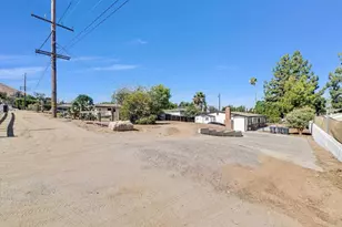 4860 Crestview Dr, Norco, CA 92860 - Photo 29