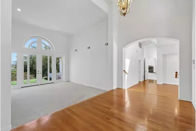 17572 Via Loma Drive, Poway, CA 92064 - Photo 9
