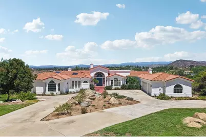 17572 Via Loma Drive, Poway, CA 92064 - Photo 3