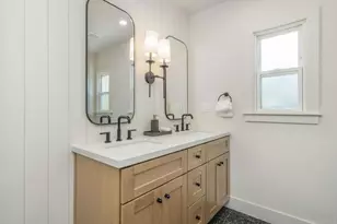 743 N Sparks St, Burbank, CA 91506 - Photo 19